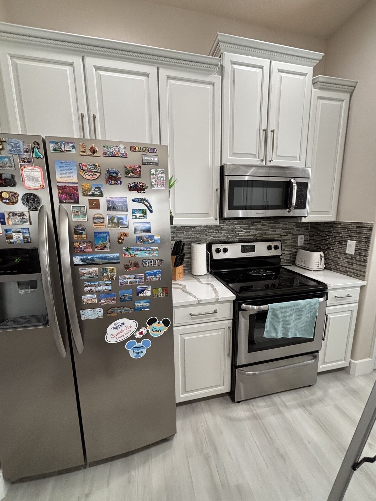 White kitchen cabinet painting